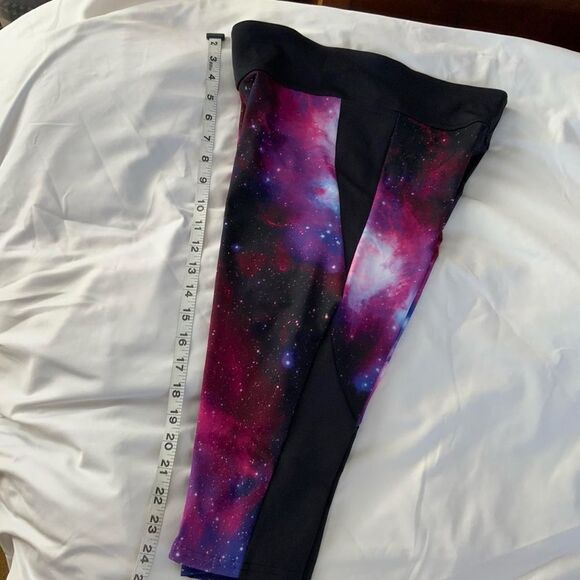 BlackMilk Galaxy Combat Crop Leggings | Horse Head Nebula Print, BNWT, Size M - Picture 10 of 12